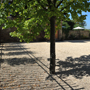 Hausgarten Schwieberdingen: Blick auf den Eingang - umspielt von Weinblättern, der die Fassade des Fachwerkhauses malerisch kleidet.